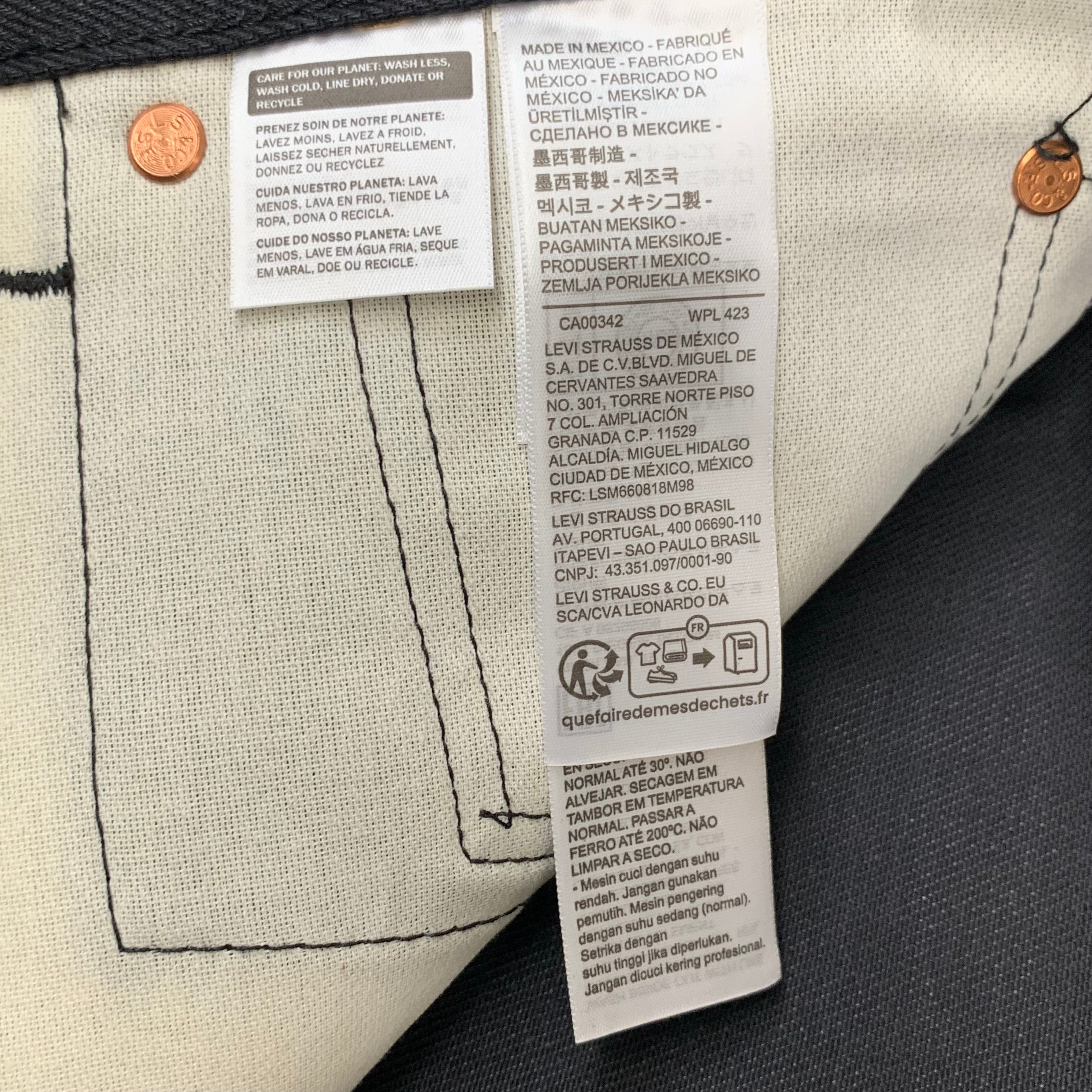 LEVI'S 501 Originals Shrink To Fit Straight Leg Jeans Men's Sz 38 x 34 Black